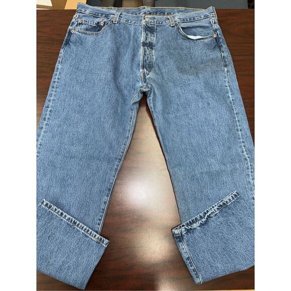 Levi’s Button Fly 501 Mens Denim Jeans Size 40x30 - Picture 1 of 7